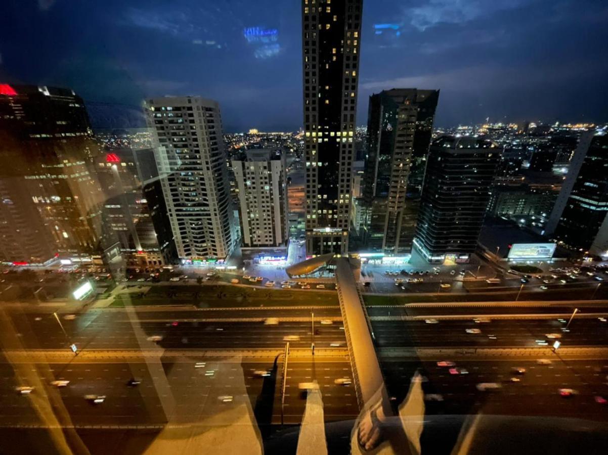 Travelers Backpackers Hostel Dubai Exterior foto