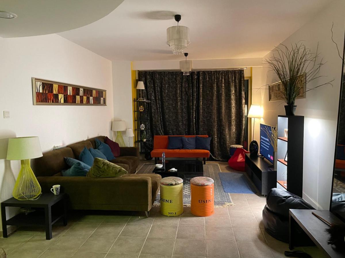 Travelers Backpackers Hostel Dubai Exterior foto