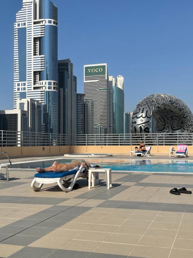 Travelers Backpackers Hostel Dubai Exterior foto